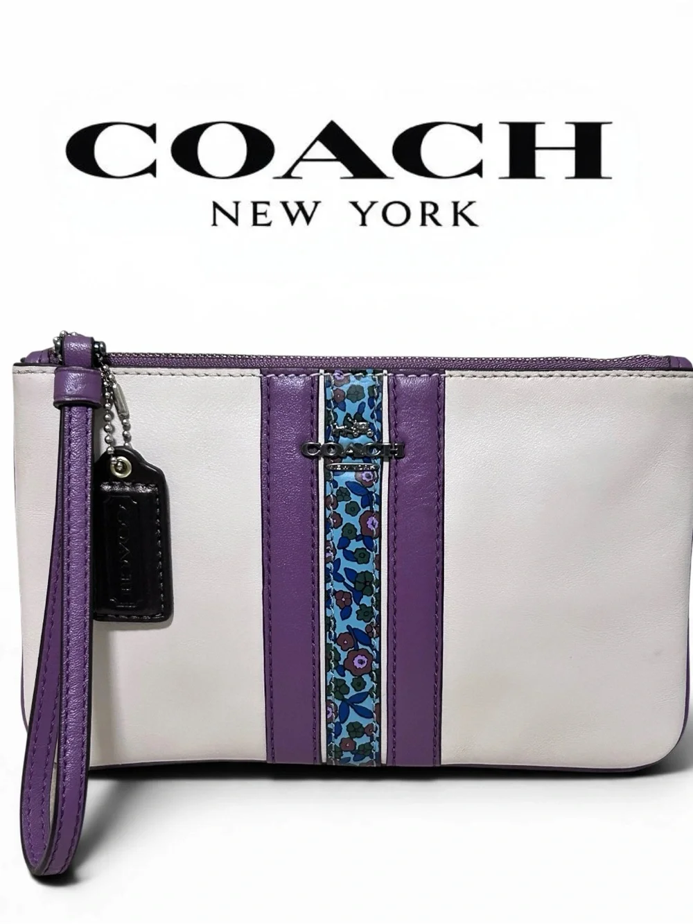 COACH Ranch Floral Stripe Smooth Leather Large Wristlet in Chalk